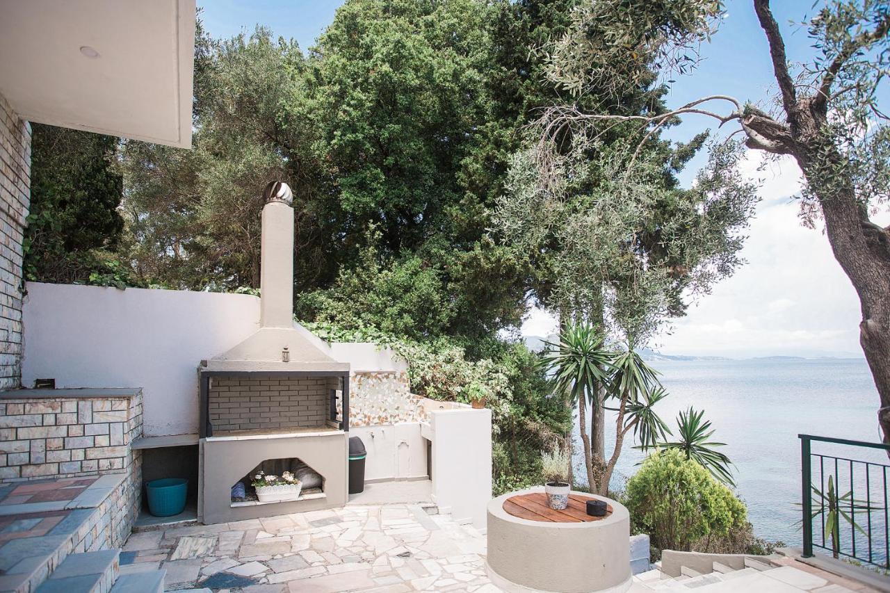 Paul Seafront House Villa Mesongí Eksteriør billede