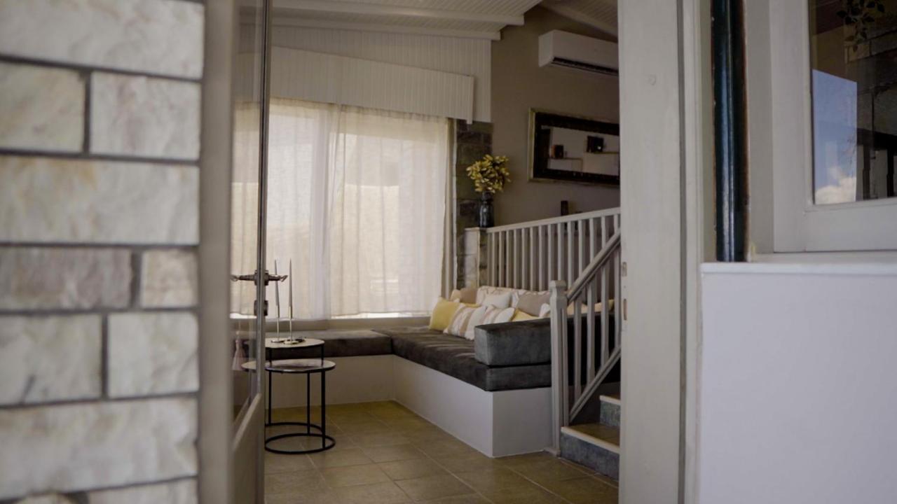 Paul Seafront House Villa Mesongí Eksteriør billede