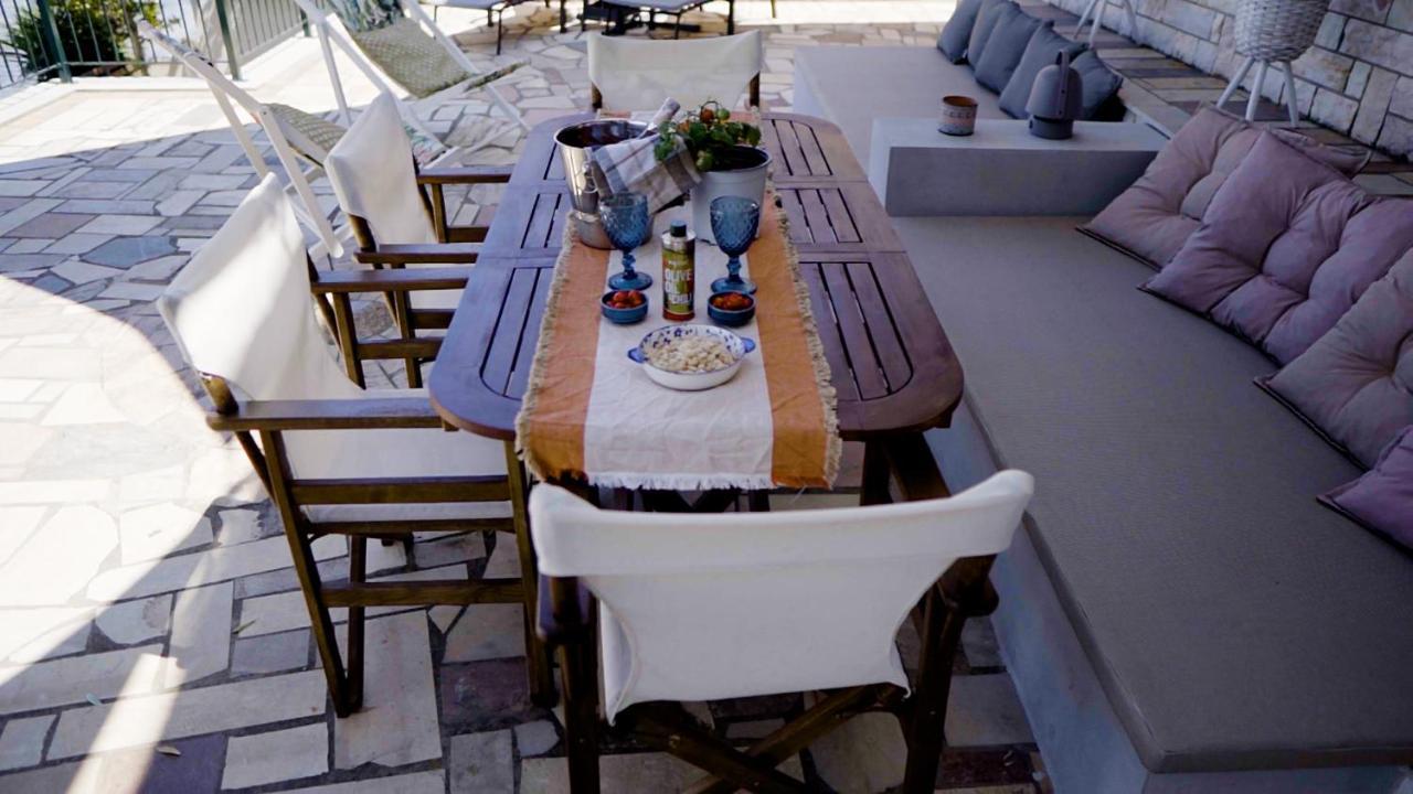 Paul Seafront House Villa Mesongí Eksteriør billede