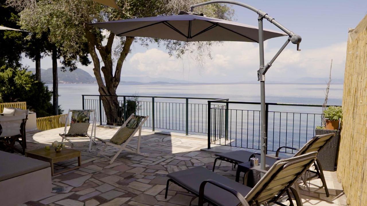 Paul Seafront House Villa Mesongí Eksteriør billede