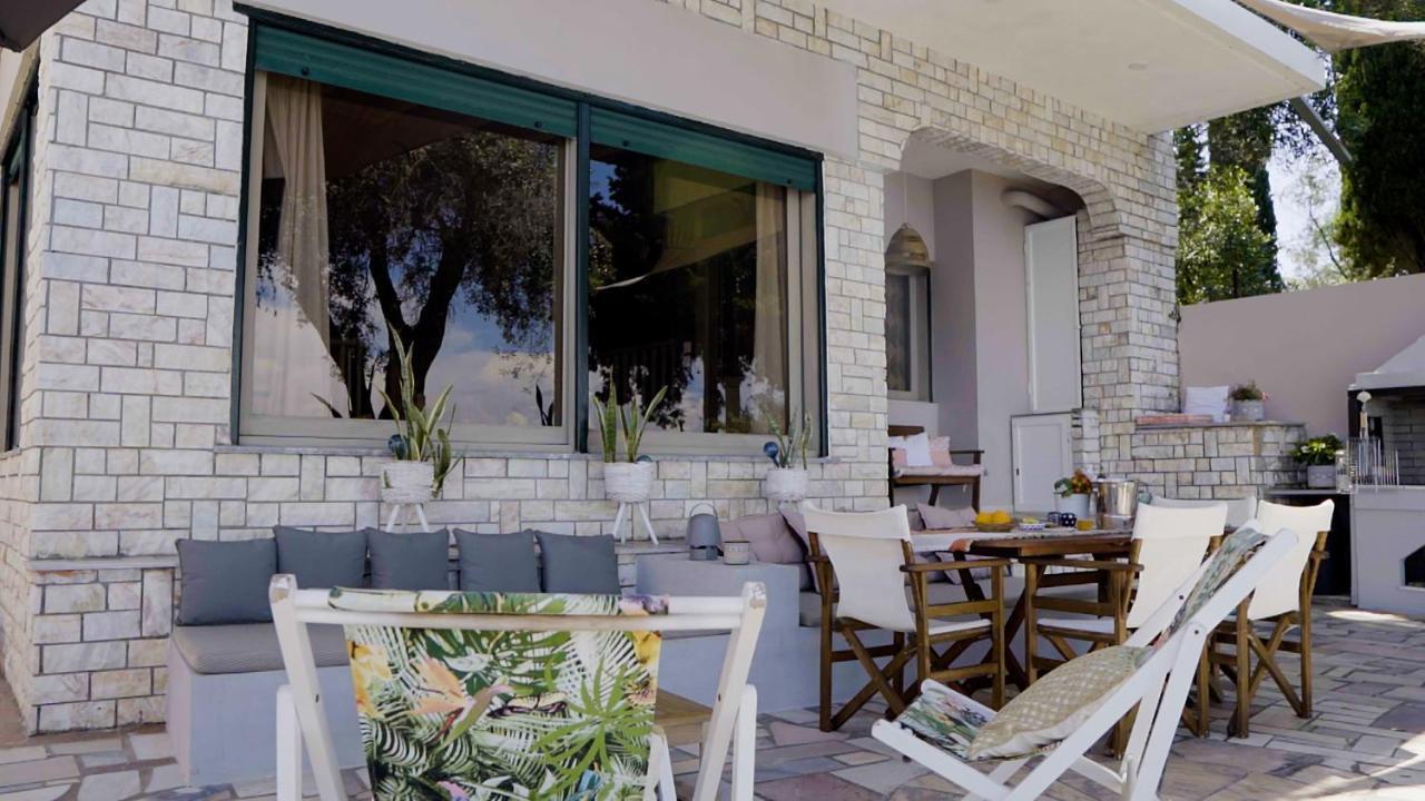 Paul Seafront House Villa Mesongí Eksteriør billede