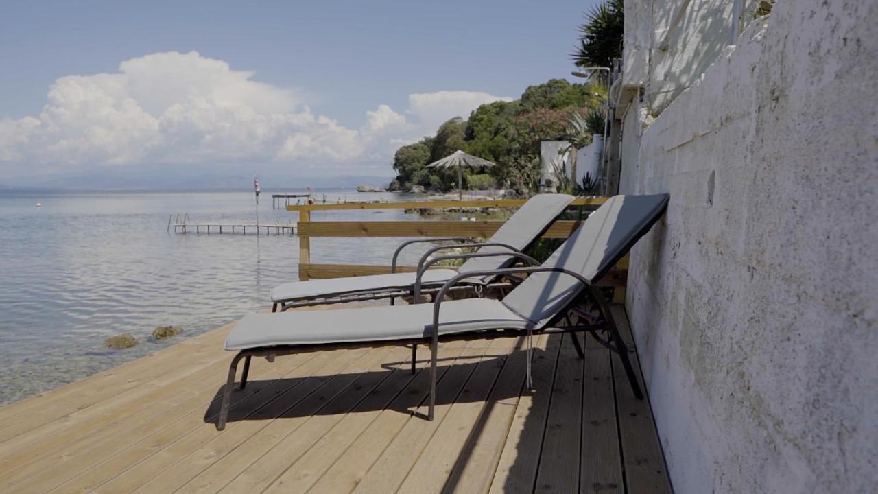 Paul Seafront House Villa Mesongí Eksteriør billede